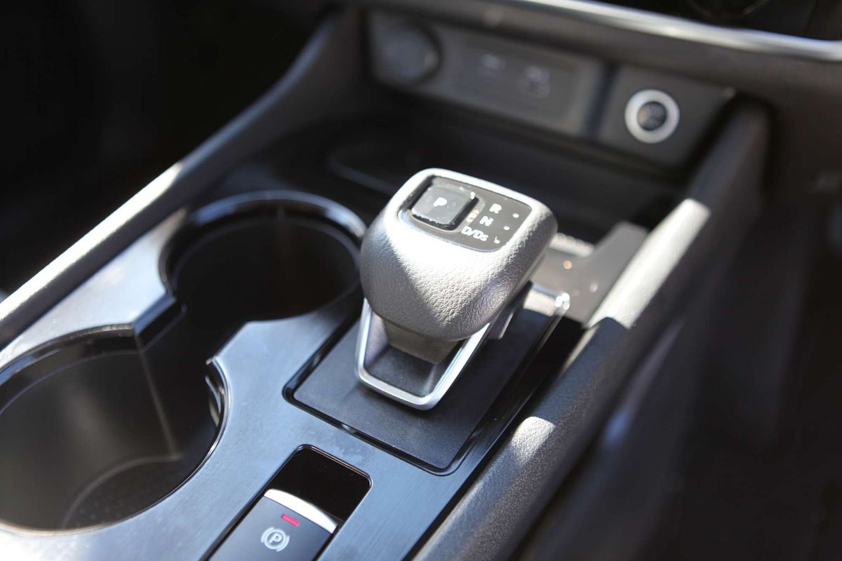2024 Nissan X-TRAIL ST T33