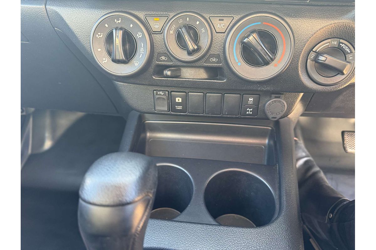 2021 Toyota Hilux SR GUN126R 4X4