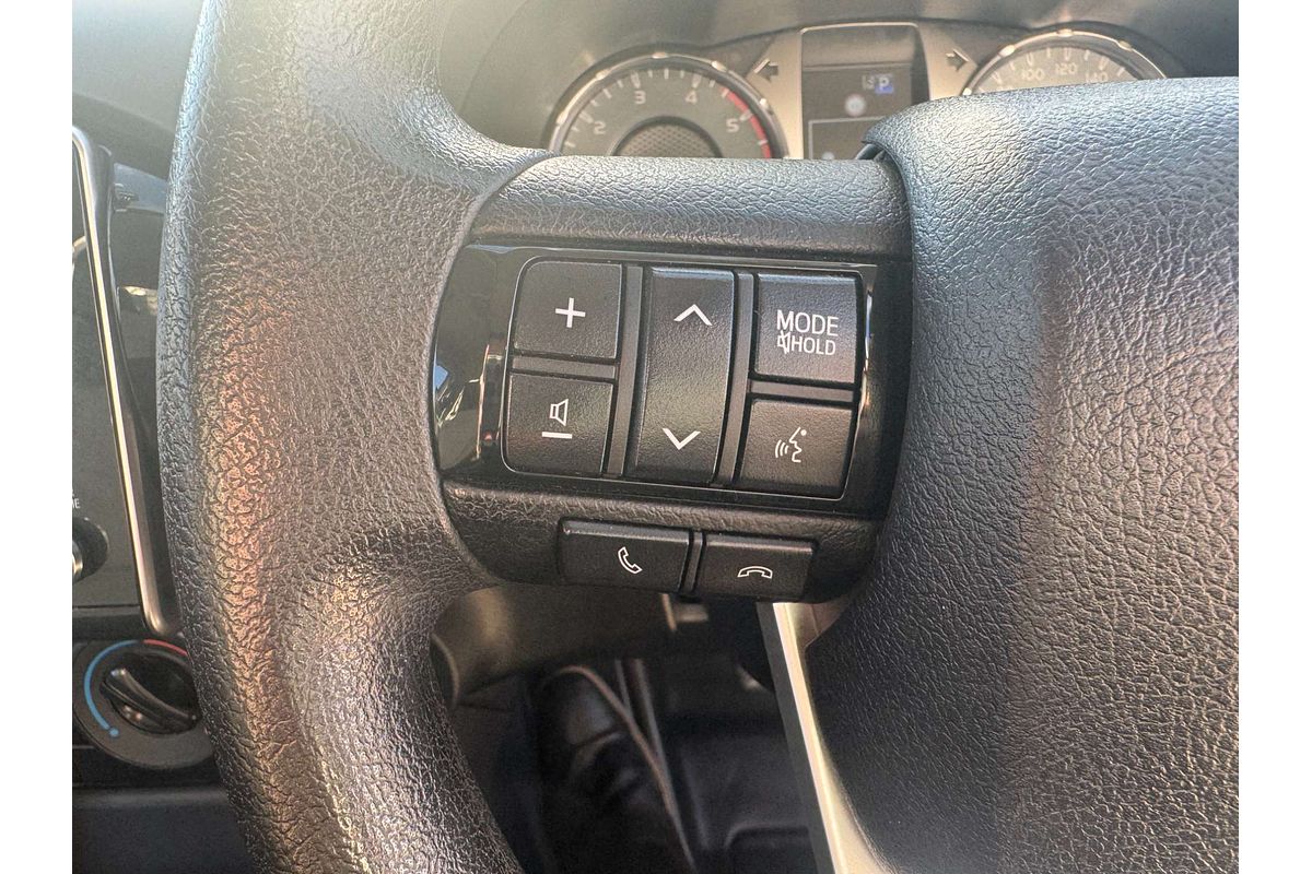 2021 Toyota Hilux SR GUN126R 4X4
