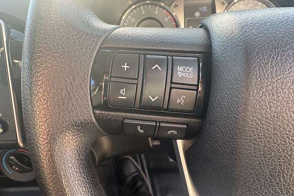 2021 Toyota Hilux SR GUN126R 4X4
