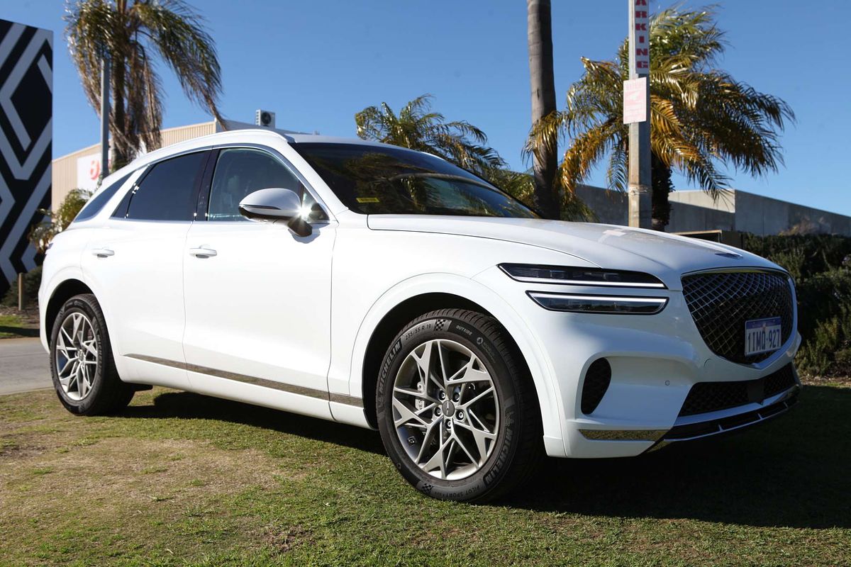 2024 Genesis GV70 2.5T AWD JK.V2