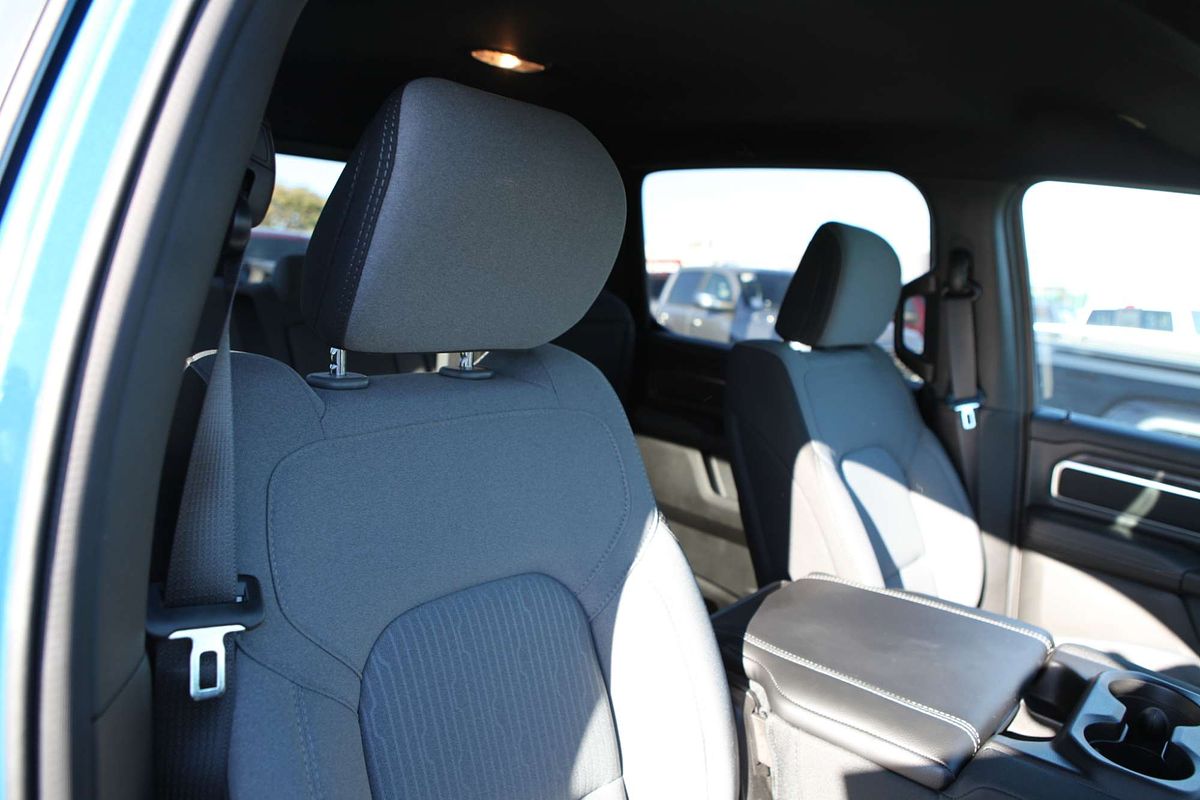 2024 RAM 1500 Big Horn DT 4X4 LWB
