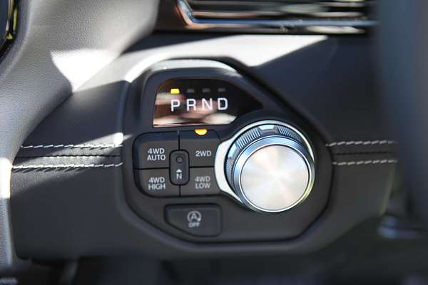 2025 RAM 1500 Laramie Sport Hurricane SO RamBox DT 4X4 SWB