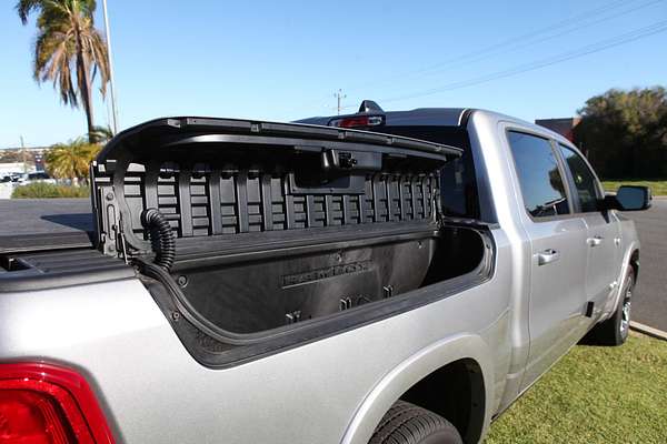 2025 RAM 1500 Laramie Sport Hurricane SO RamBox DT 4X4 SWB