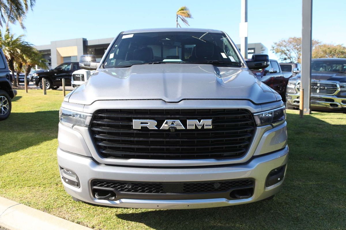 2025 RAM 1500 Laramie Sport Hurricane SO RamBox DT 4X4 SWB