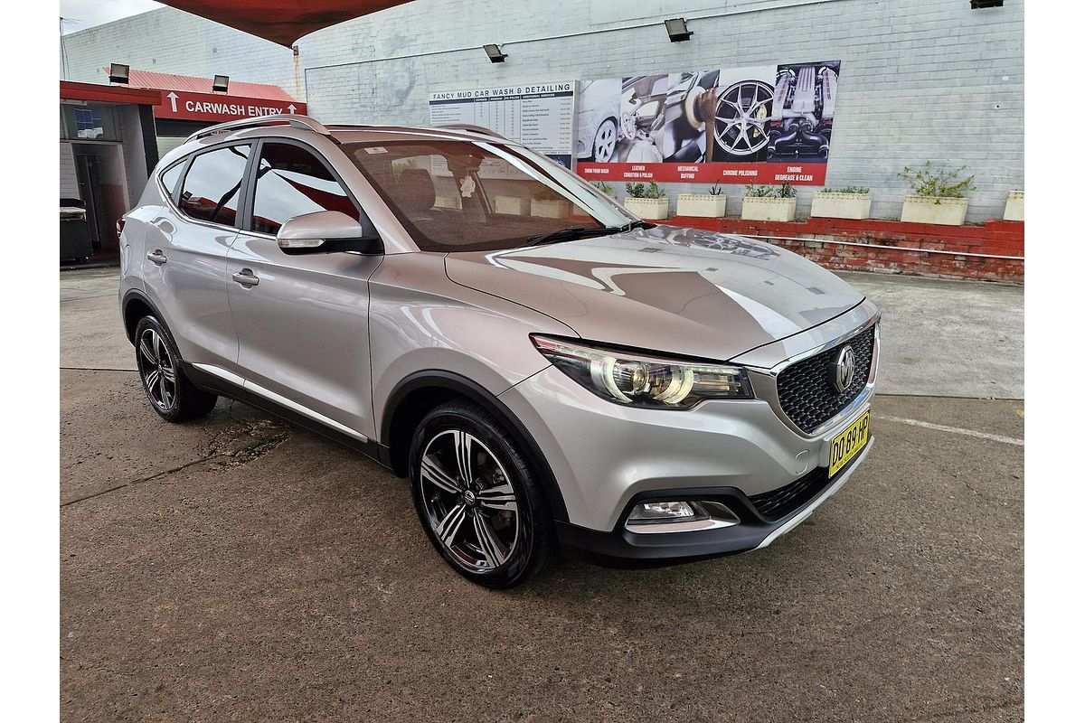 2019 MG ZS Essence AZS1