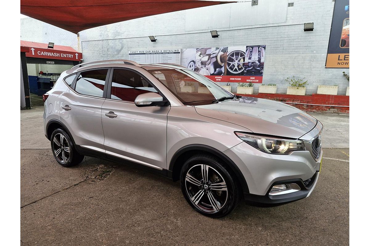 2019 MG ZS Essence AZS1