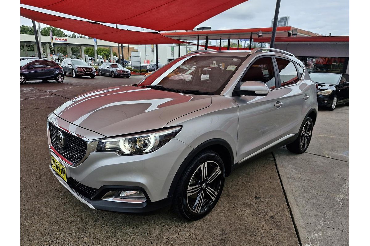2019 MG ZS Essence AZS1