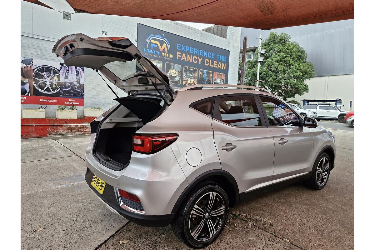 2019 MG ZS Essence AZS1