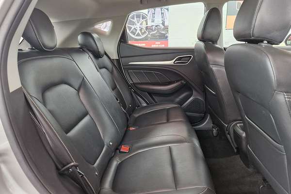 2019 MG ZS Essence AZS1