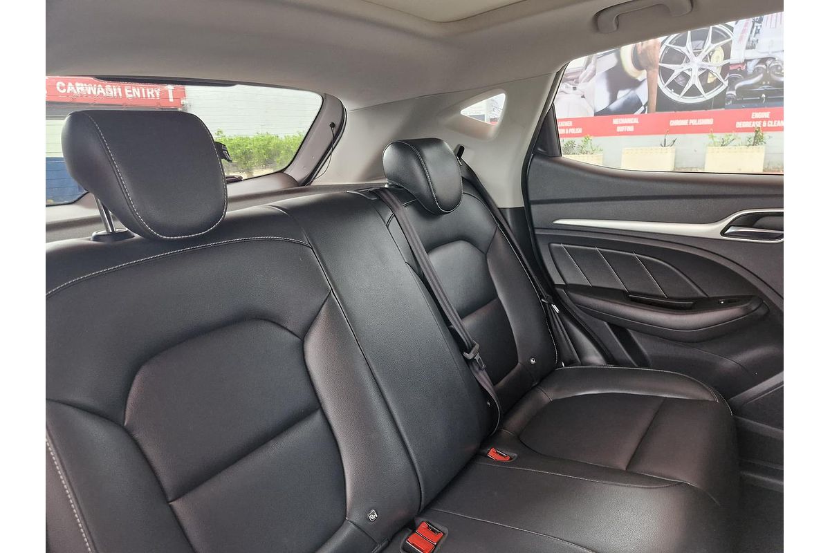 2019 MG ZS Essence AZS1