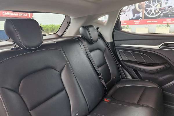 2019 MG ZS Essence AZS1
