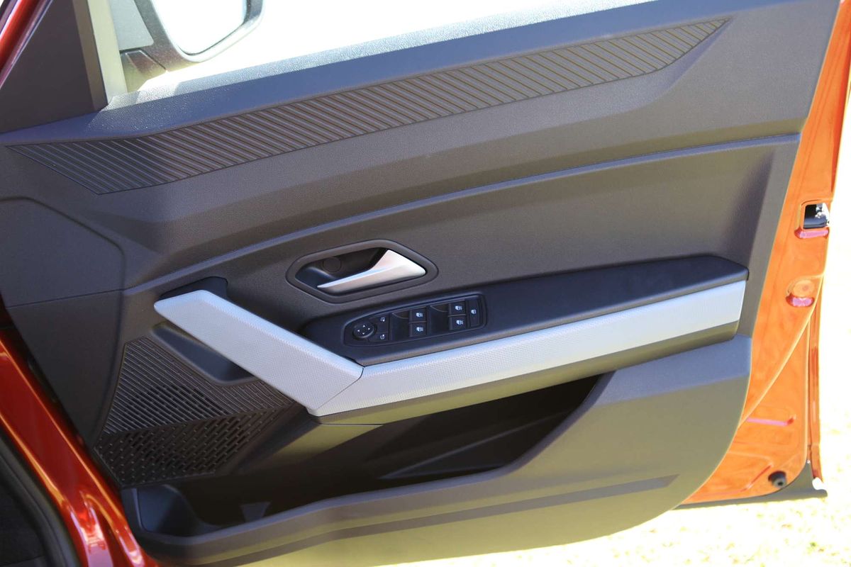 2025 Renault Duster Techno X1311