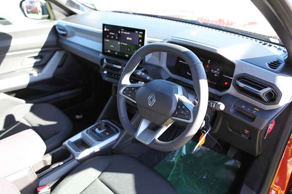 2025 Renault Duster Techno X1311
