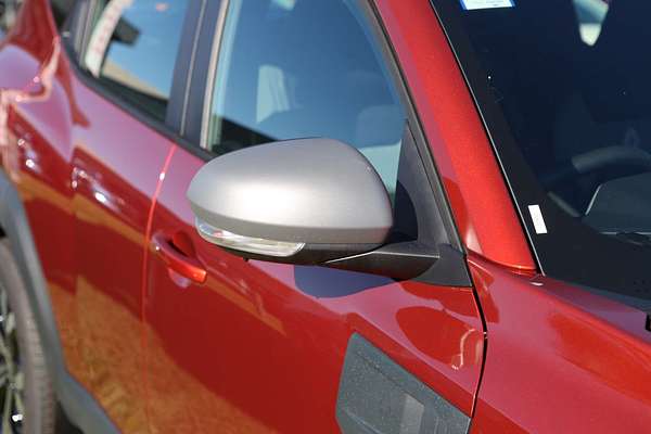 2025 Renault Duster Techno X1311