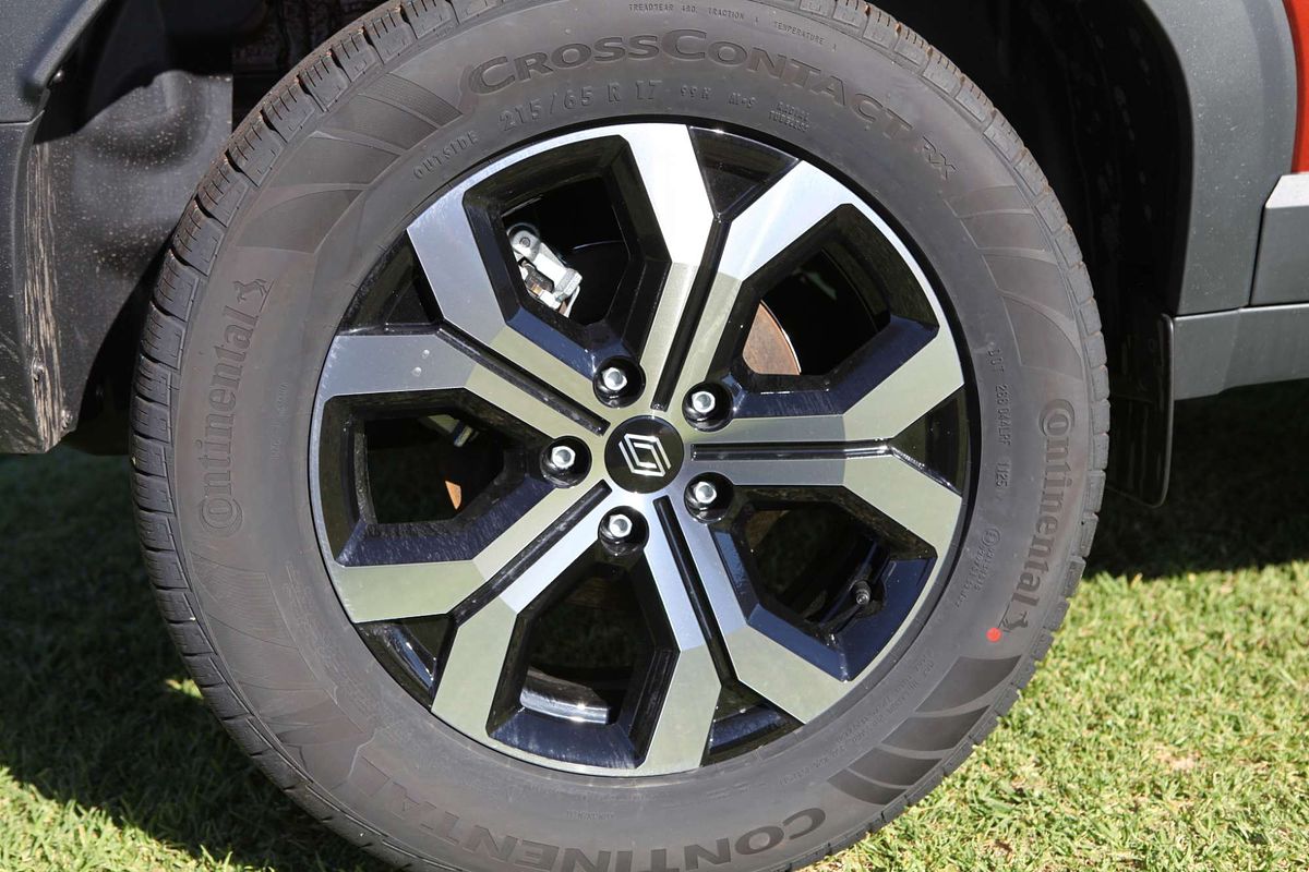 2025 Renault Duster Techno X1311