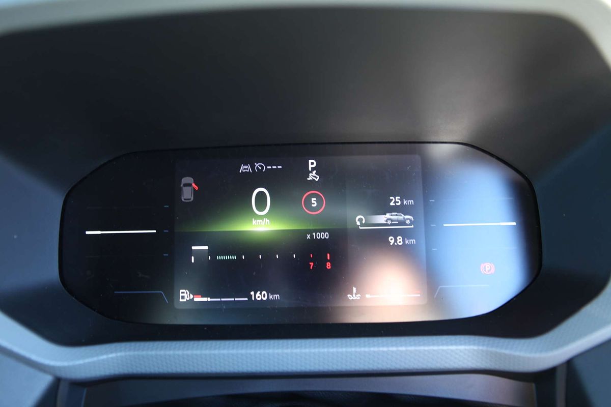 2025 Renault Duster Techno X1311