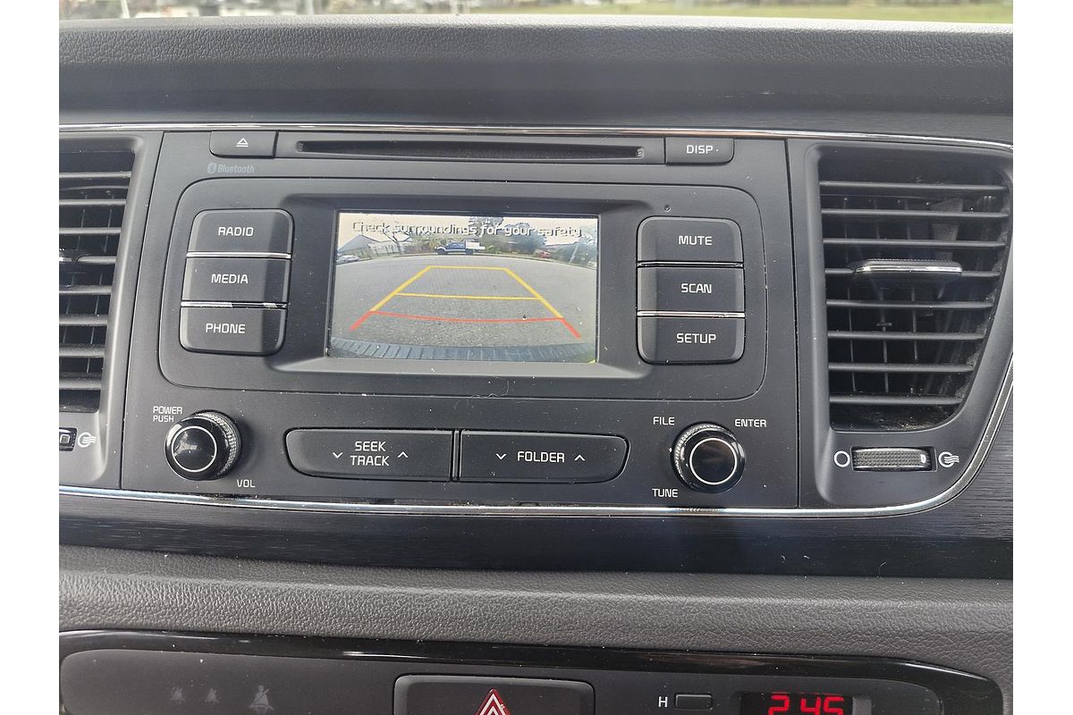 2015 Kia Carnival S YP