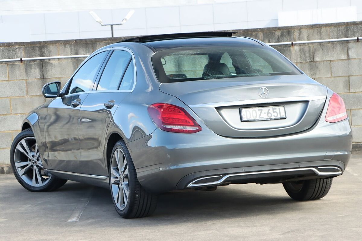 2017 Mercedes-Benz C-Class C200 W205