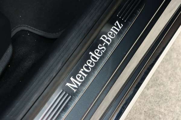2017 Mercedes-Benz C-Class C200 W205
