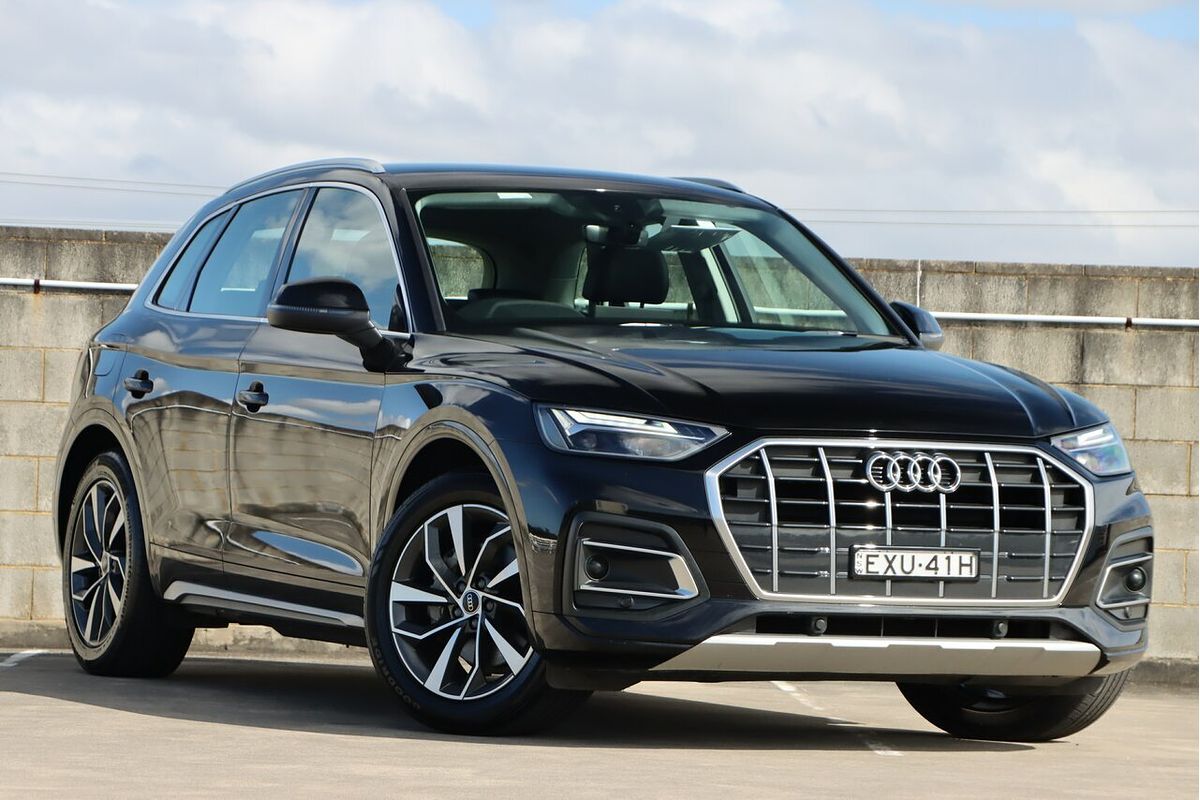 2022 Audi Q5 35 TDI FY