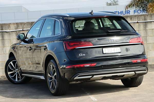 2022 Audi Q5 35 TDI FY
