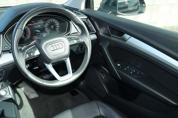 2022 Audi Q5 35 TDI FY
