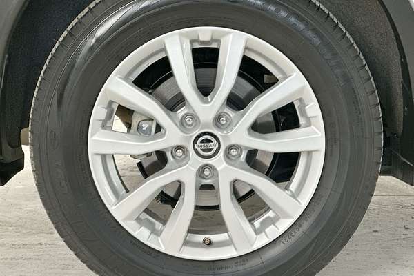 2022 Nissan X-TRAIL ST T32