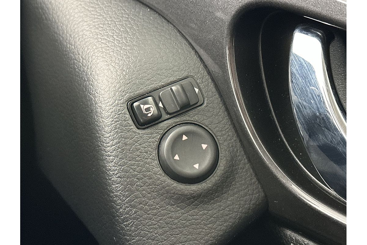 2022 Nissan X-TRAIL ST T32