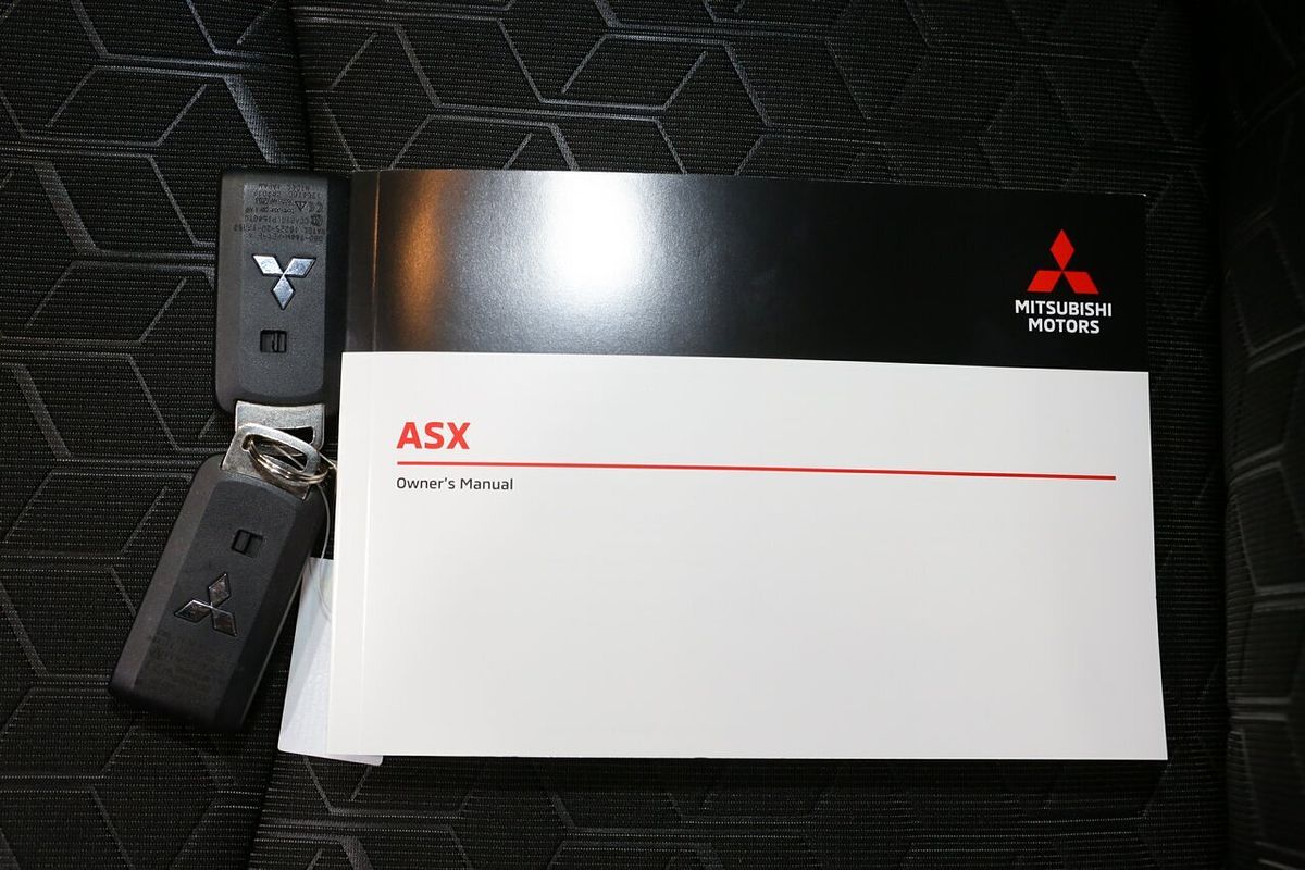 2025 Mitsubishi ASX MR XD