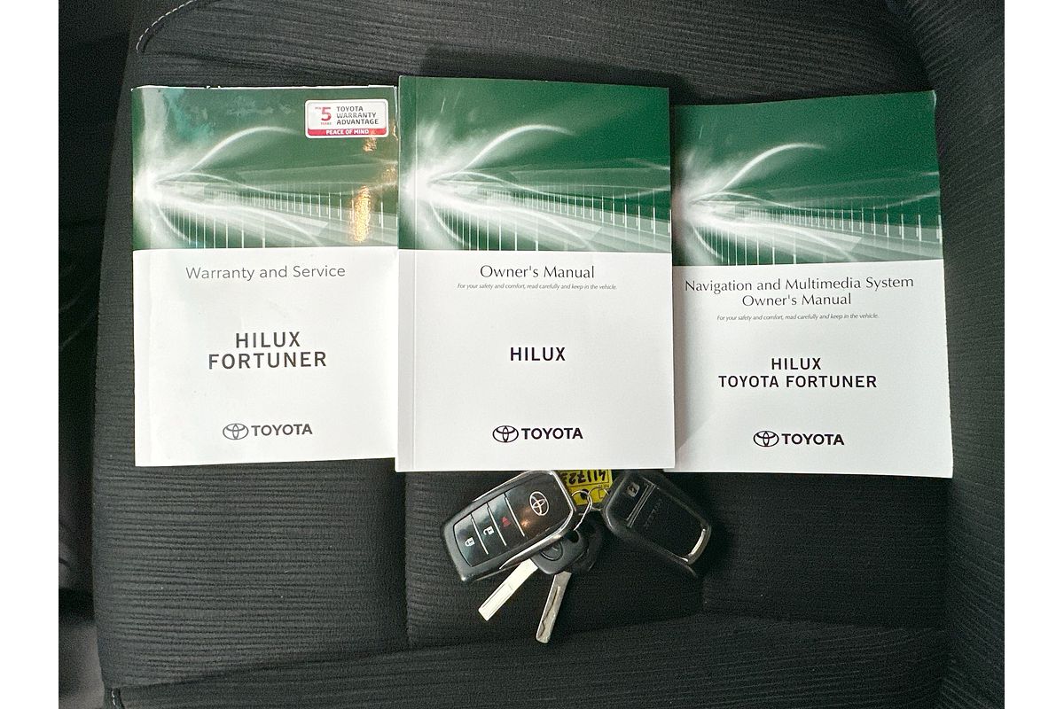 2020 Toyota Hilux SR5 GUN126R 4X4