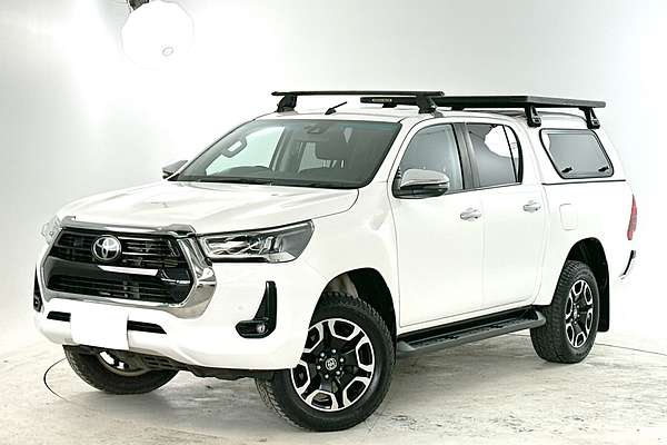 2020 Toyota Hilux SR5 GUN126R 4X4