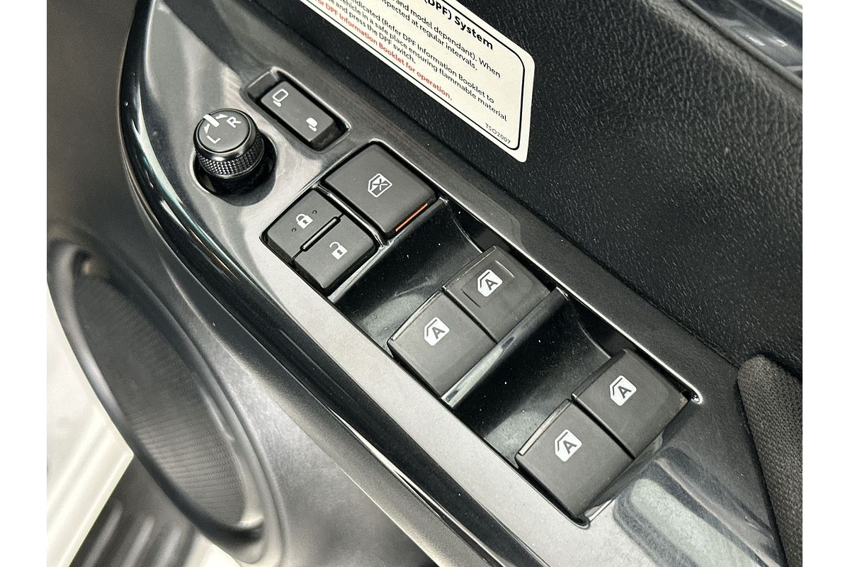 2020 Toyota Hilux SR5 GUN126R 4X4