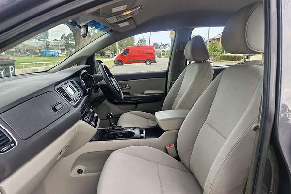 2015 Kia Carnival S YP