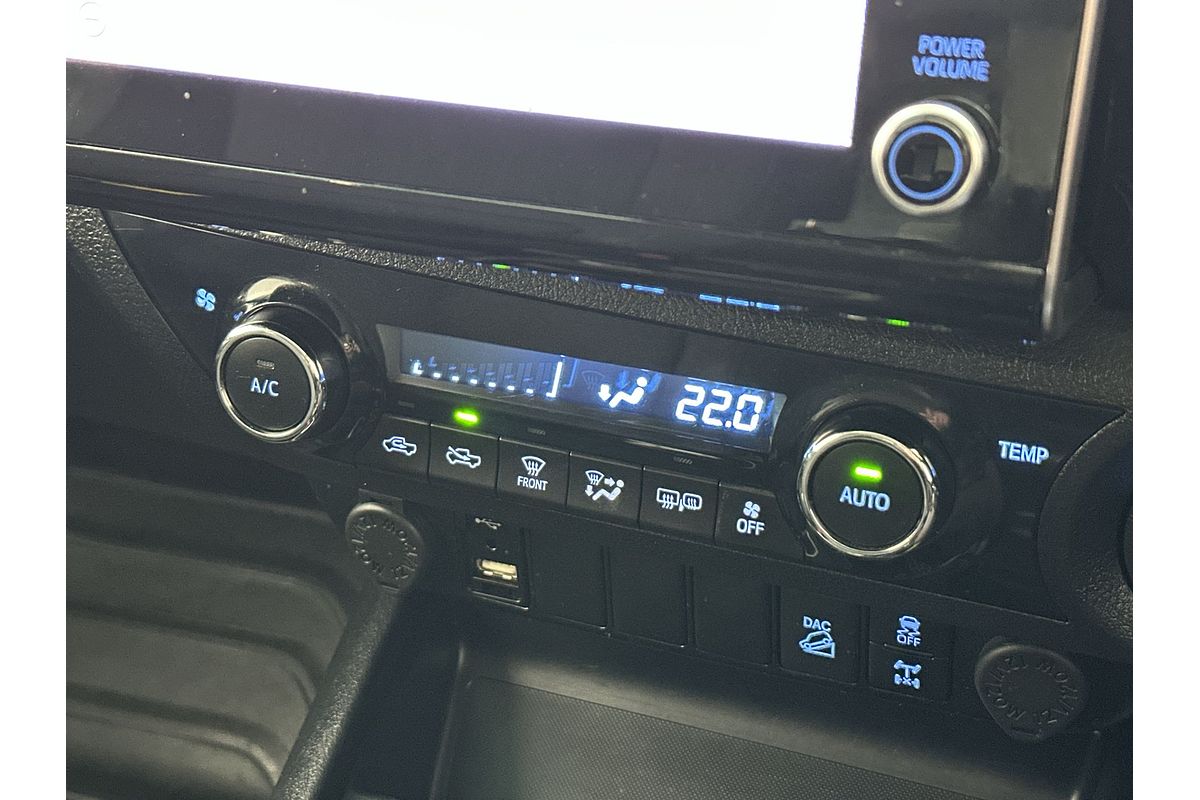 2020 Toyota Hilux SR5 GUN126R 4X4