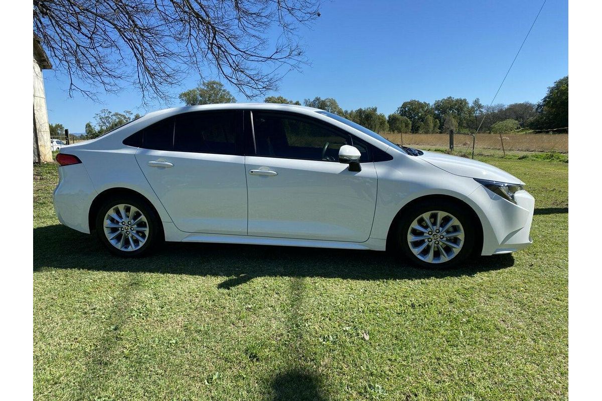 2020 Toyota Corolla Ascent Sport MZEA12R