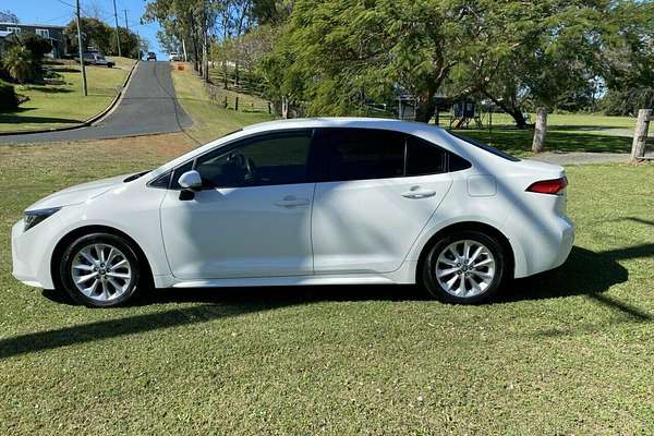 2020 Toyota Corolla Ascent Sport MZEA12R