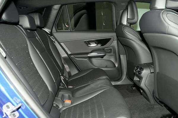 2025 Mercedes-Benz GLC-Class GLC300 X254