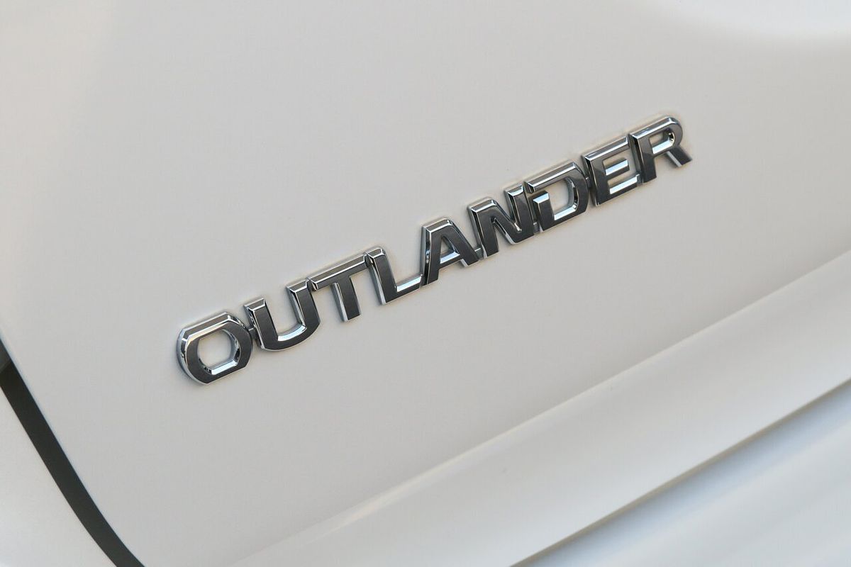 2020 Mitsubishi Outlander Black Edition ZL
