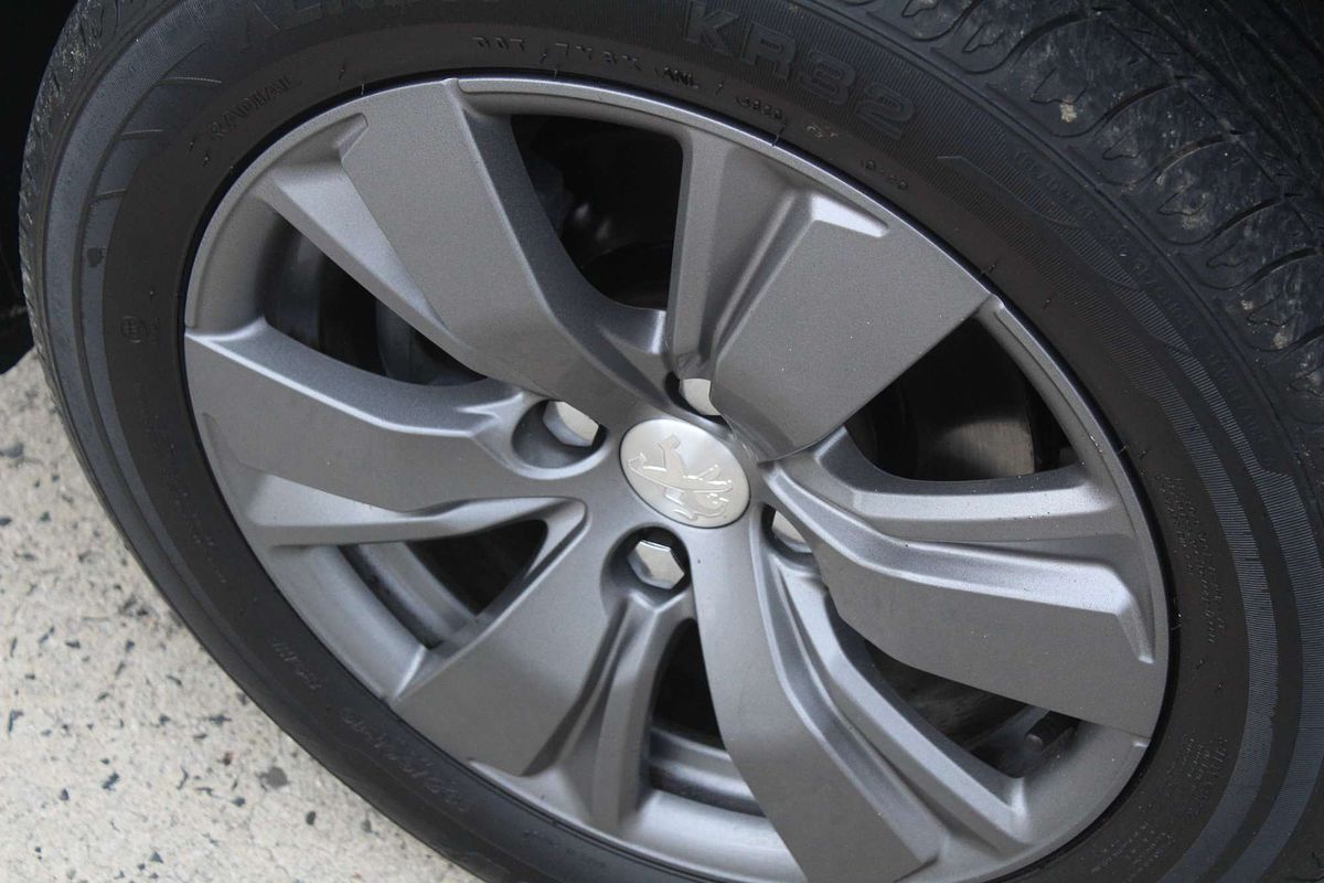 2018 Peugeot 2008 Active A94