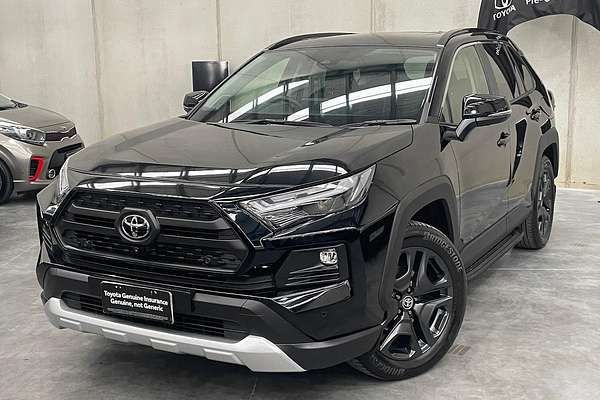 2023 Toyota RAV4 Edge AXAA54R