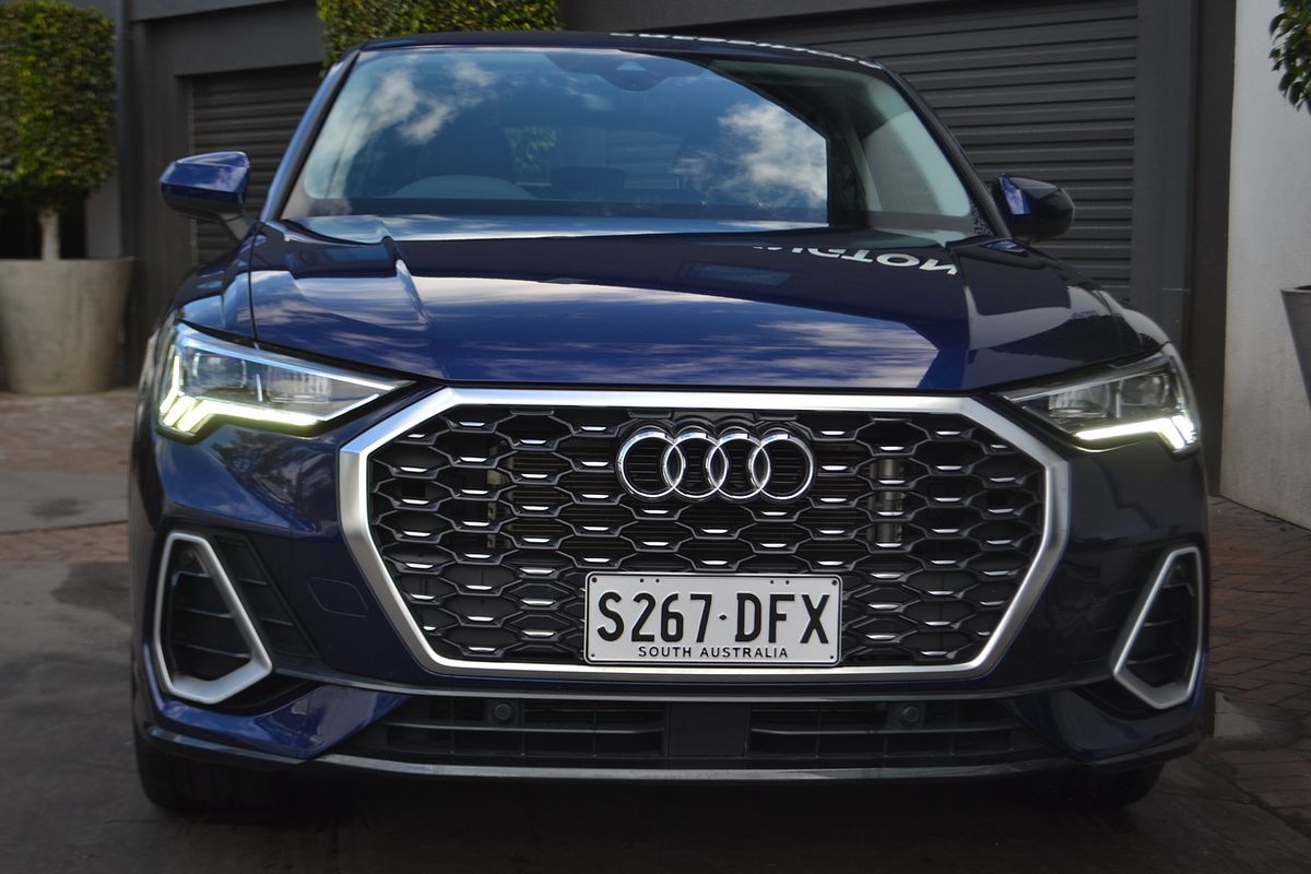 2023 Audi Q3 35 TFSI S line F3