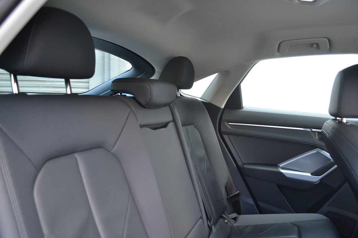 2023 Audi Q3 35 TFSI S line F3