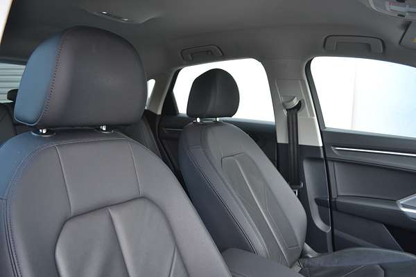 2023 Audi Q3 35 TFSI S line F3