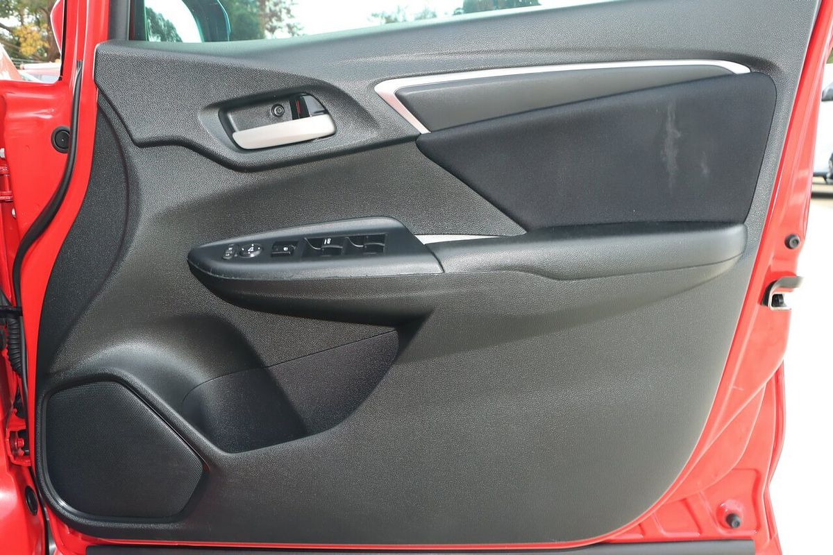 2015 Honda Jazz VTi GF