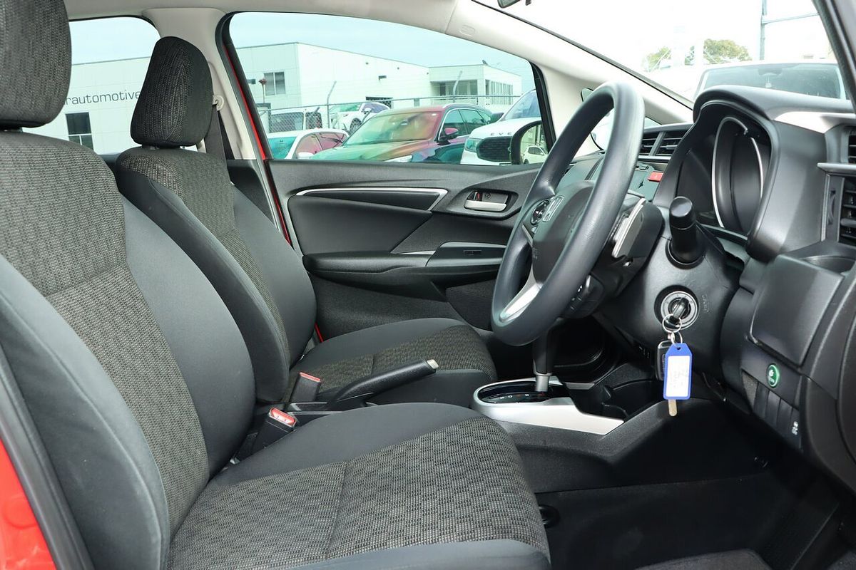 2015 Honda Jazz VTi GF