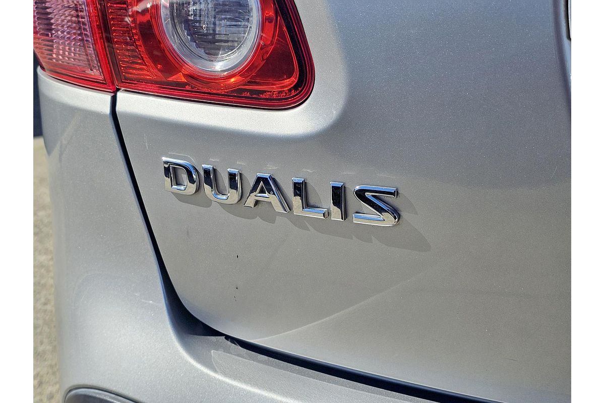 2010 Nissan Dualis ST J10