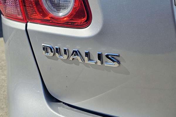 2010 Nissan Dualis ST J10