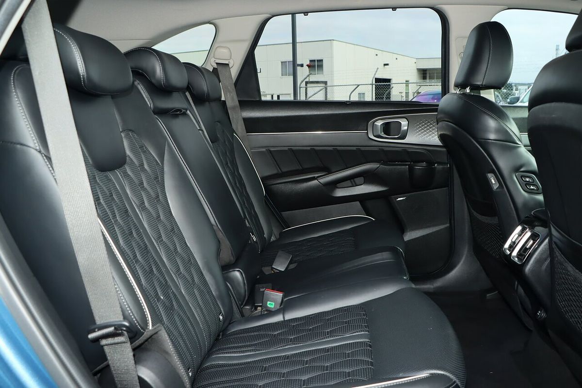 2022 Kia Sorento GT-Line MQ4