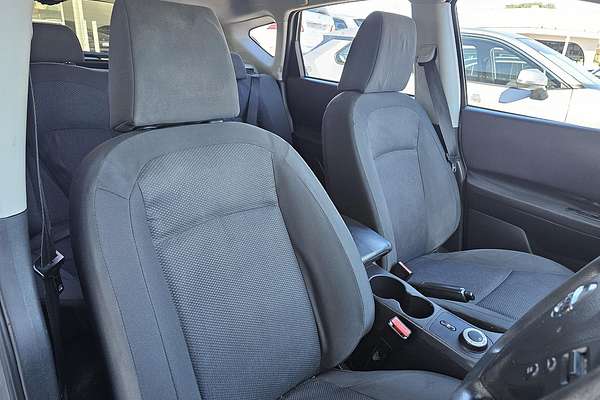 2010 Nissan Dualis ST J10